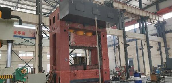 復(fù)合材料建筑模板液壓機